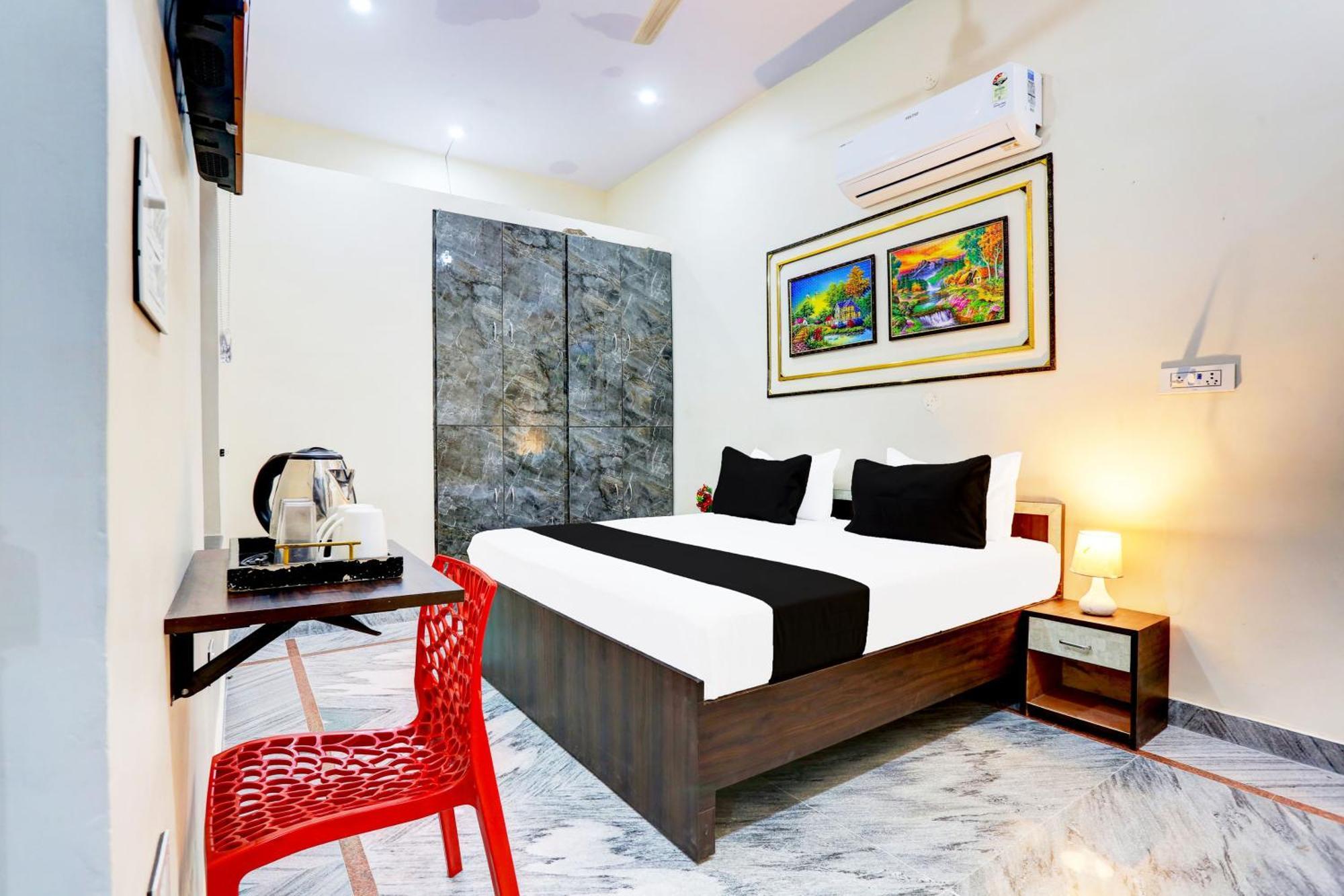 Super Hotel O Swarnim Hotel Neemrana Exterior foto