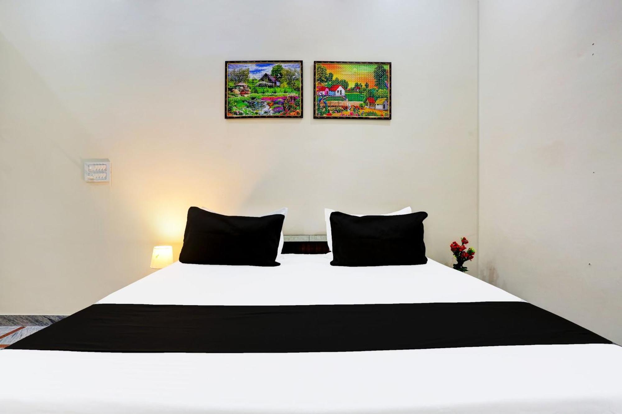 Super Hotel O Swarnim Hotel Neemrana Exterior foto